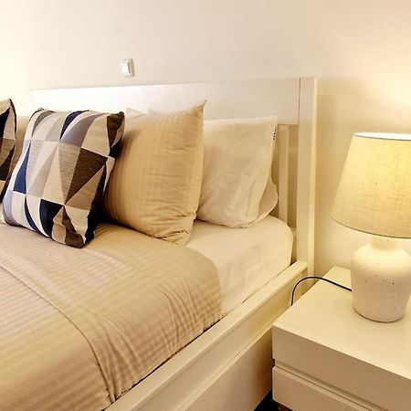 Jasmine Apartment Next To Meia Praia Beach ラゴス エクステリア 写真